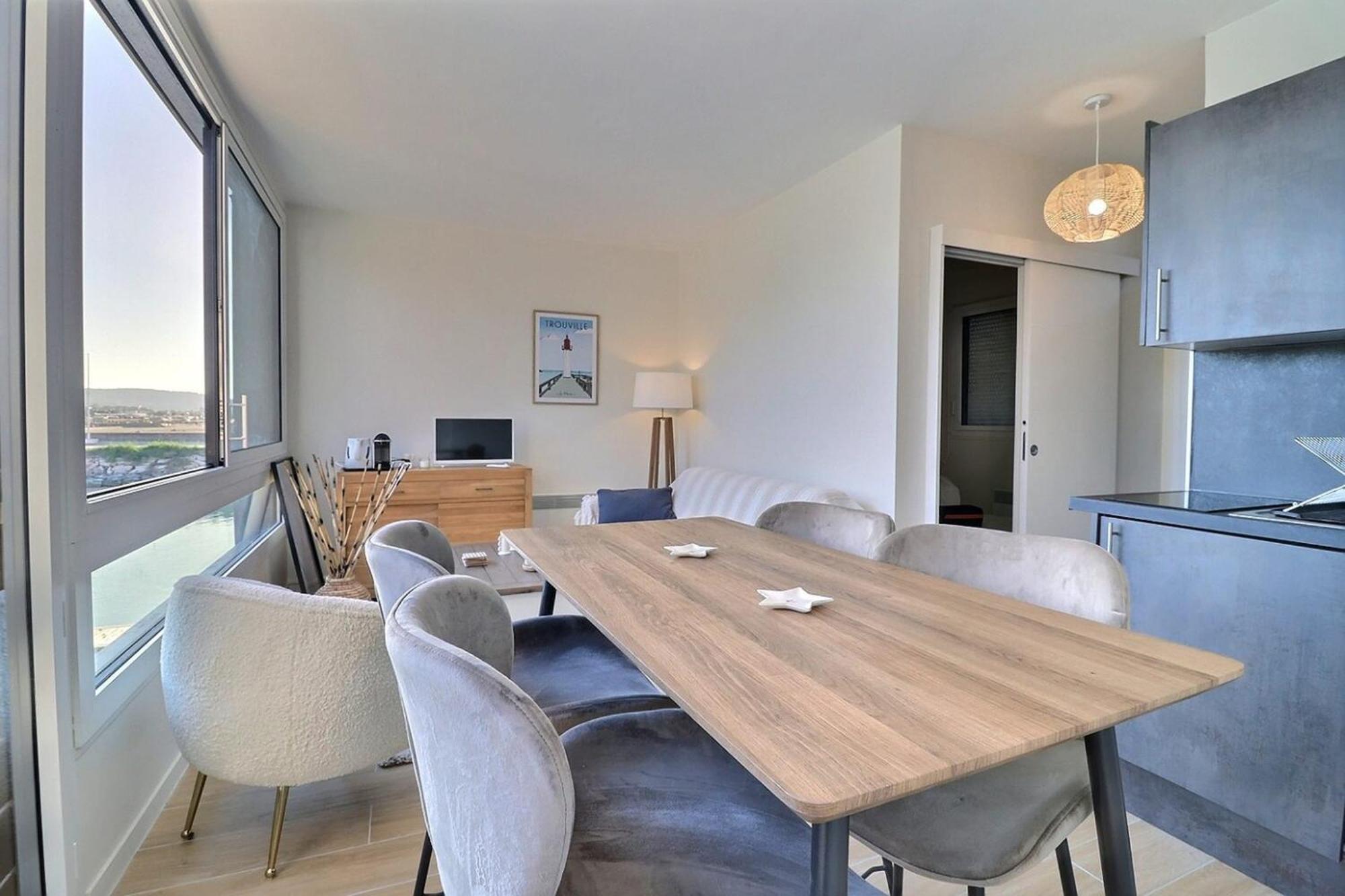 Sublime Apartment Facing The Port & Planches Deauville Luaran gambar